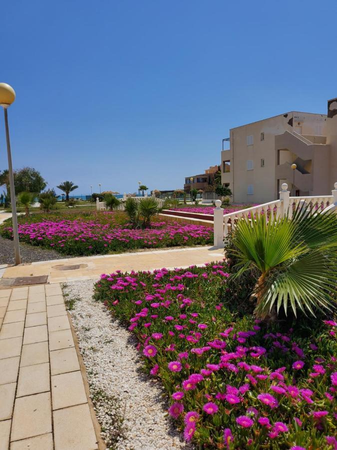 Apartamento Naturista En Primera Linea! 维拉 外观 照片