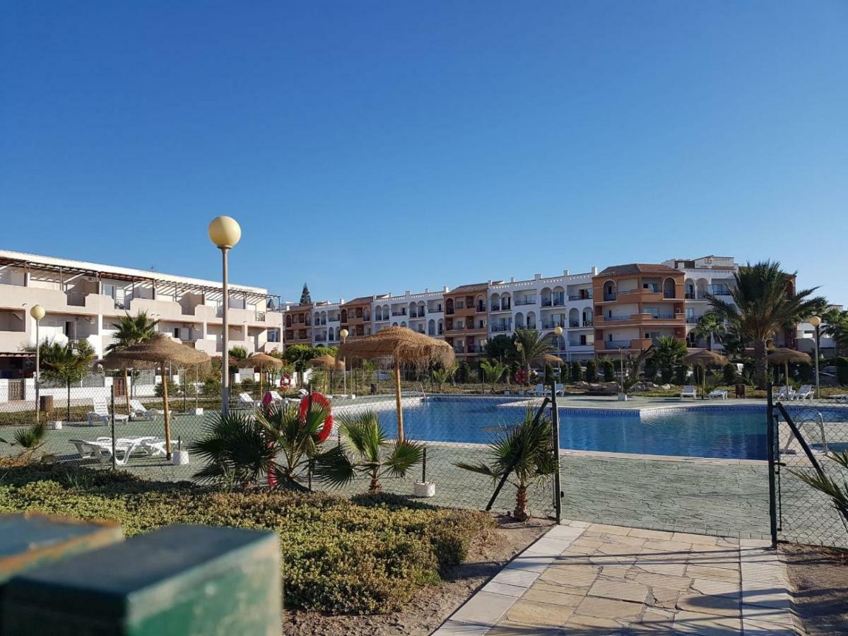 Apartamento Naturista En Primera Linea! 维拉 外观 照片